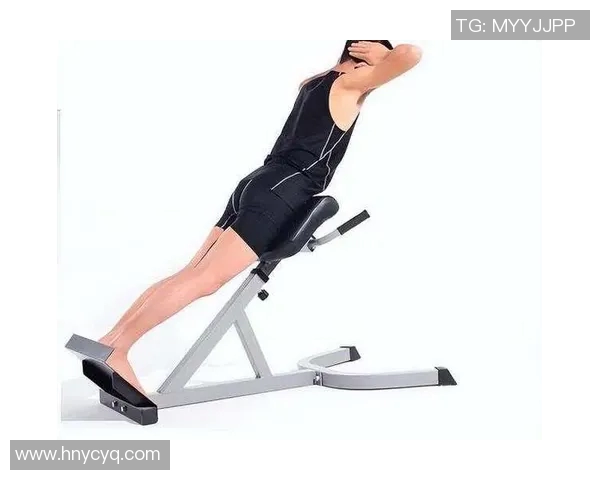 练腰肌的健身器材选择与正确使用姿势